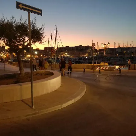 Tre Metri Sopra Il Mare Vakantiehuis *